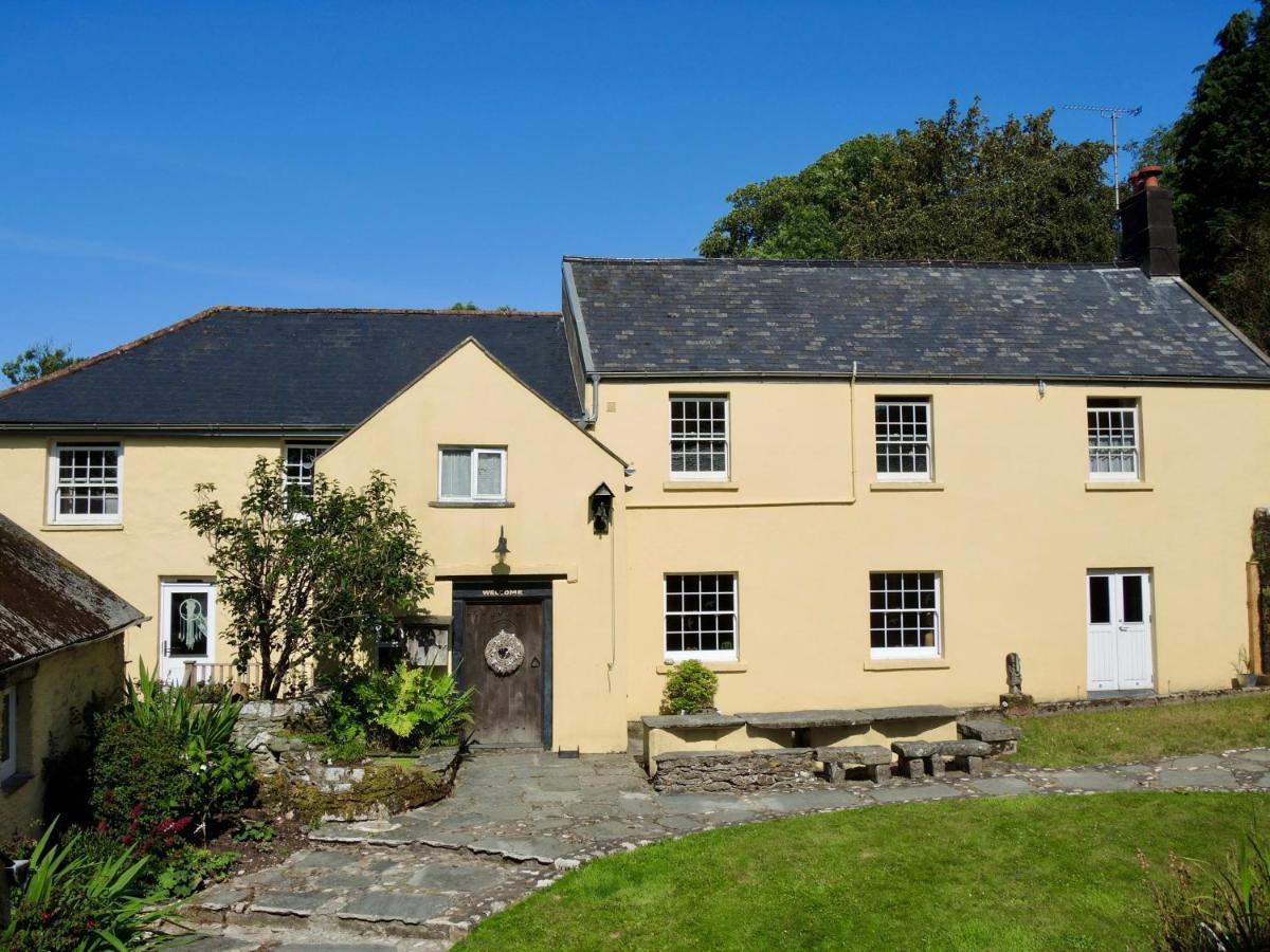 Holwell Holistic Retreat Bed & Breakfast Barnstaple Exterior photo