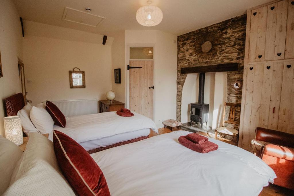 Holwell Holistic Retreat Bed & Breakfast Barnstaple Exterior photo