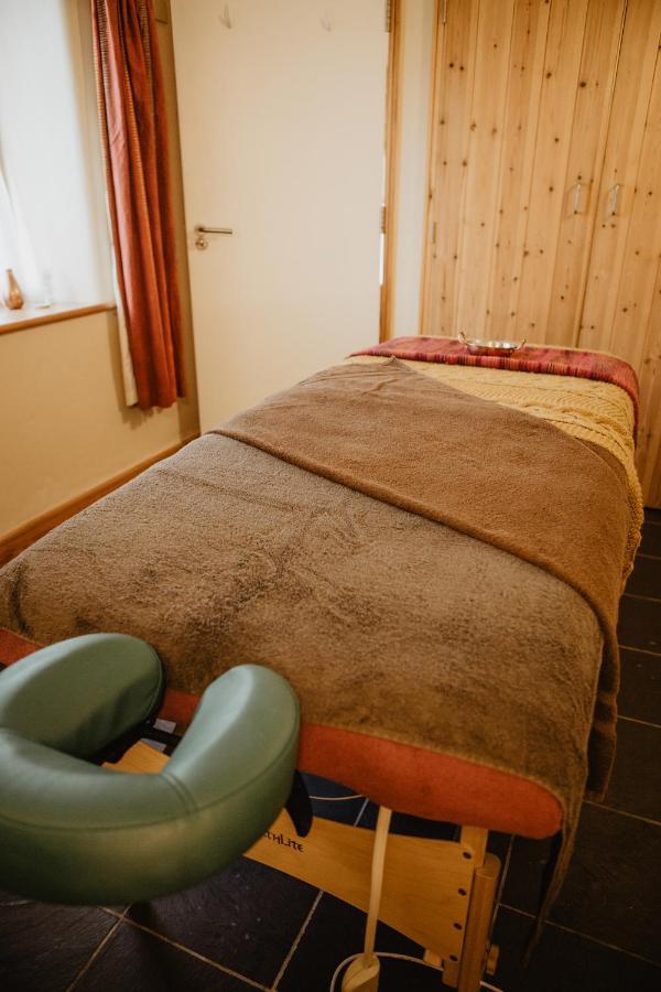 Holwell Holistic Retreat Bed & Breakfast Barnstaple Exterior photo